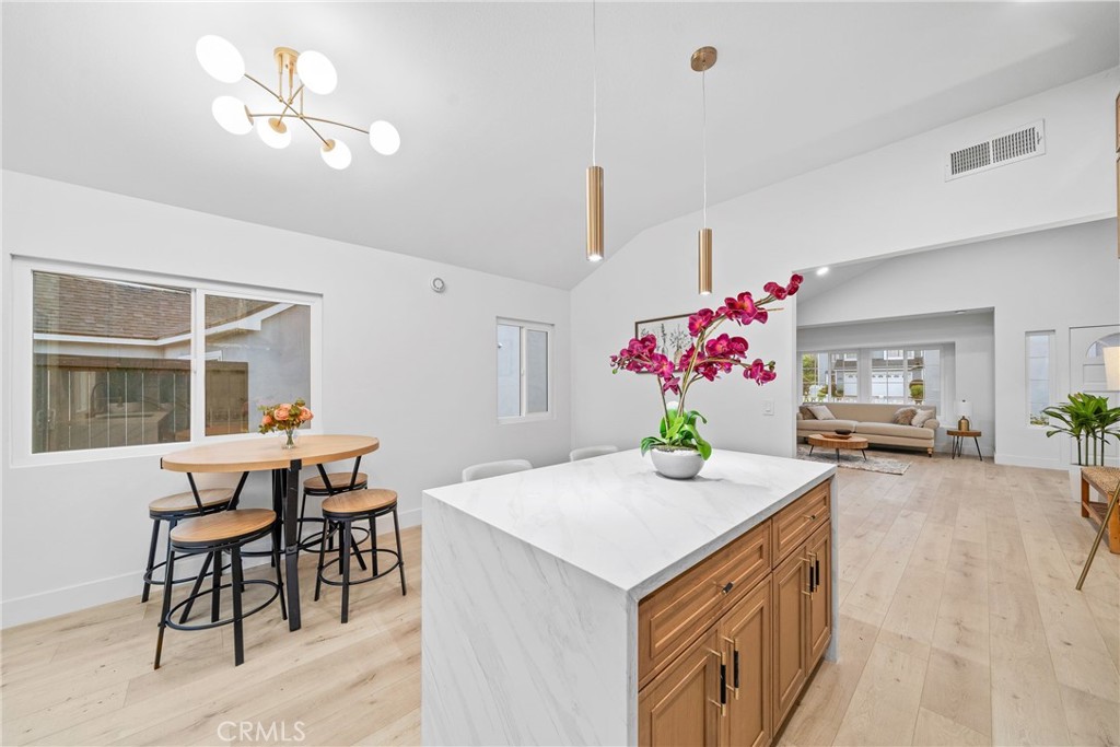 21102 Peppertree Lane