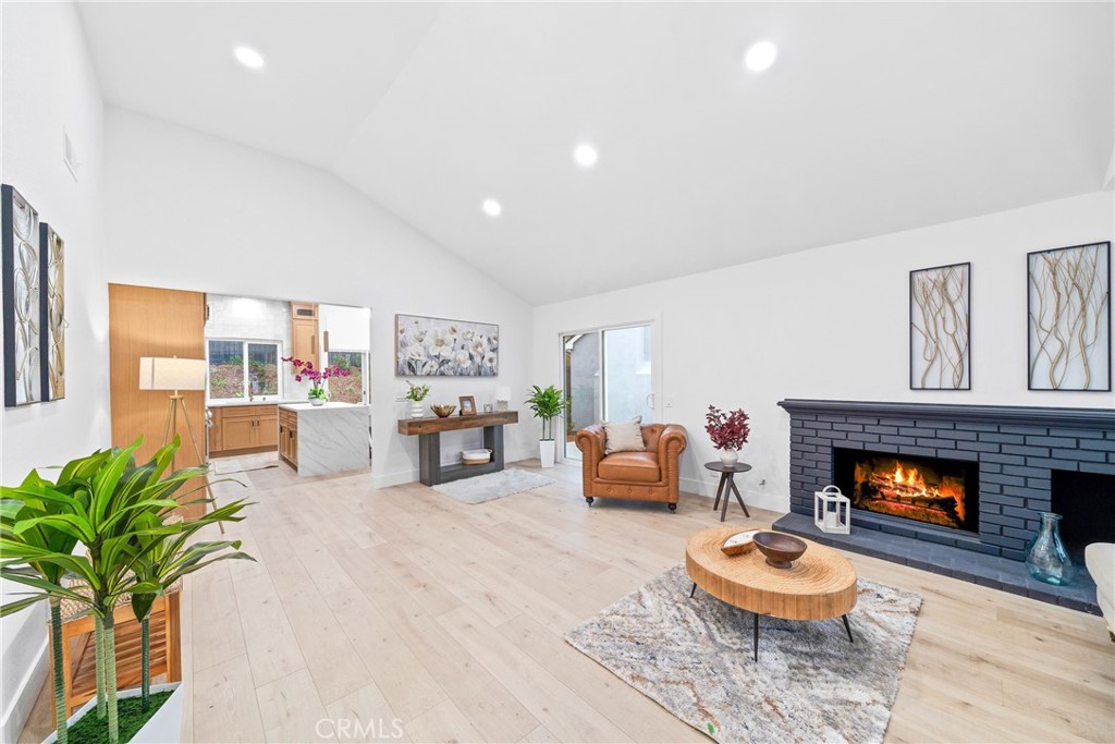 21102 Peppertree Lane