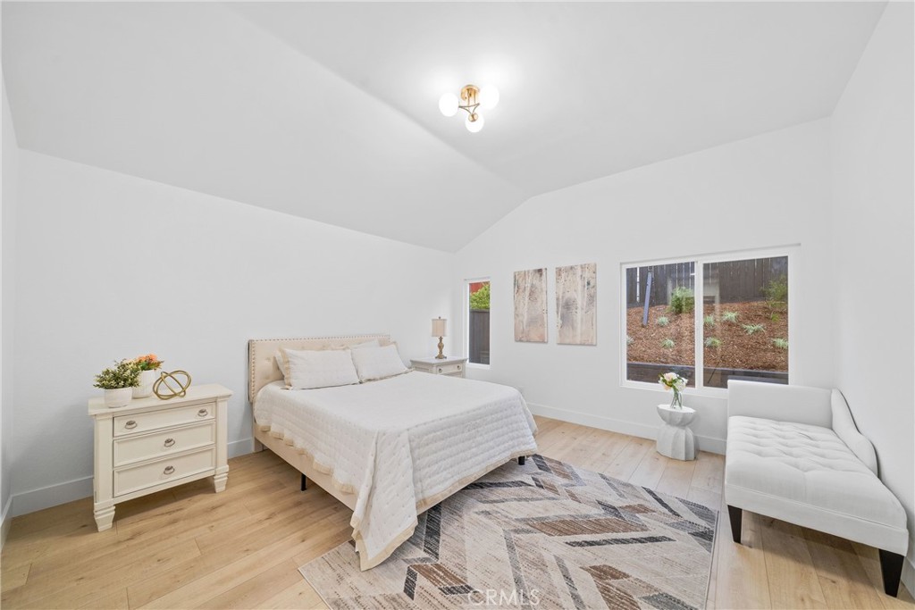 21102 Peppertree Lane