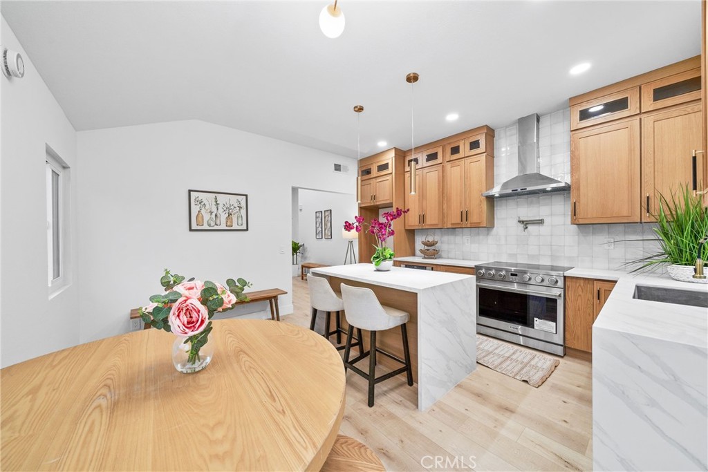 21102 Peppertree Lane