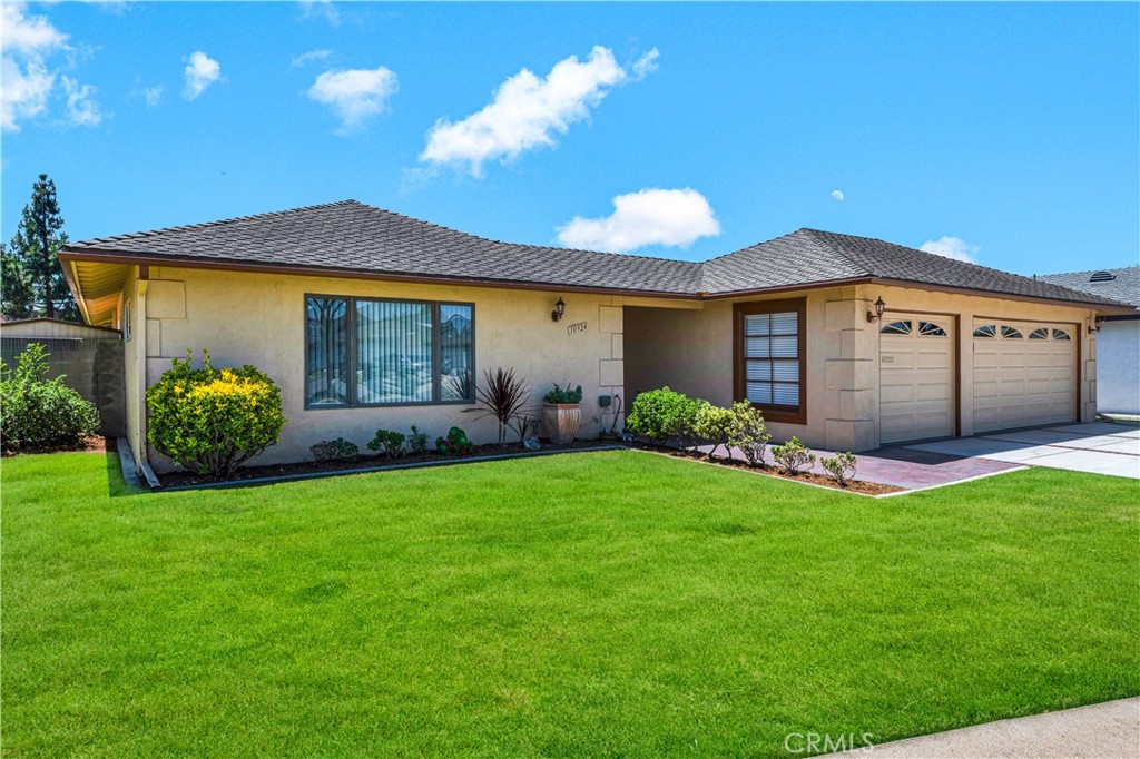 10924 Nighthawk Circle