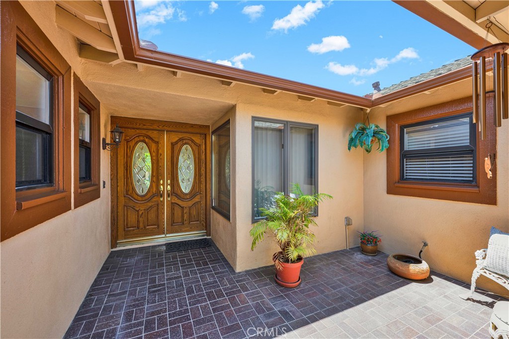 10924 Nighthawk Circle