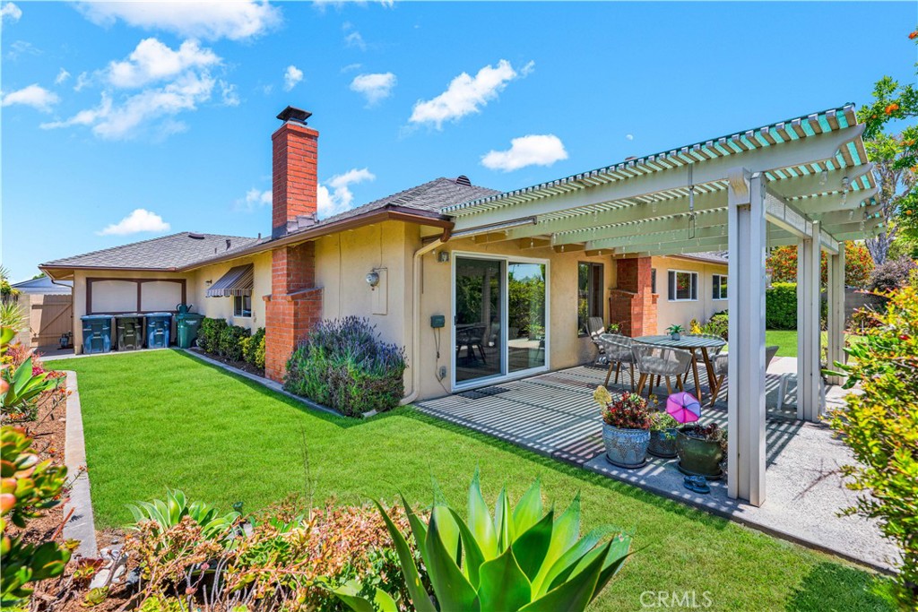 10924 Nighthawk Circle