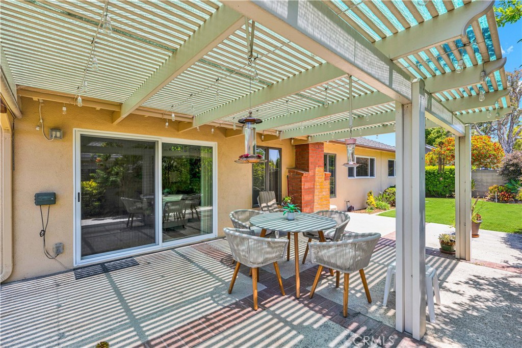 10924 Nighthawk Circle