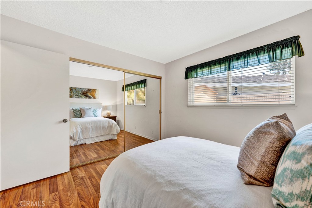 10924 Nighthawk Circle