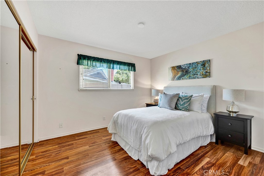 10924 Nighthawk Circle