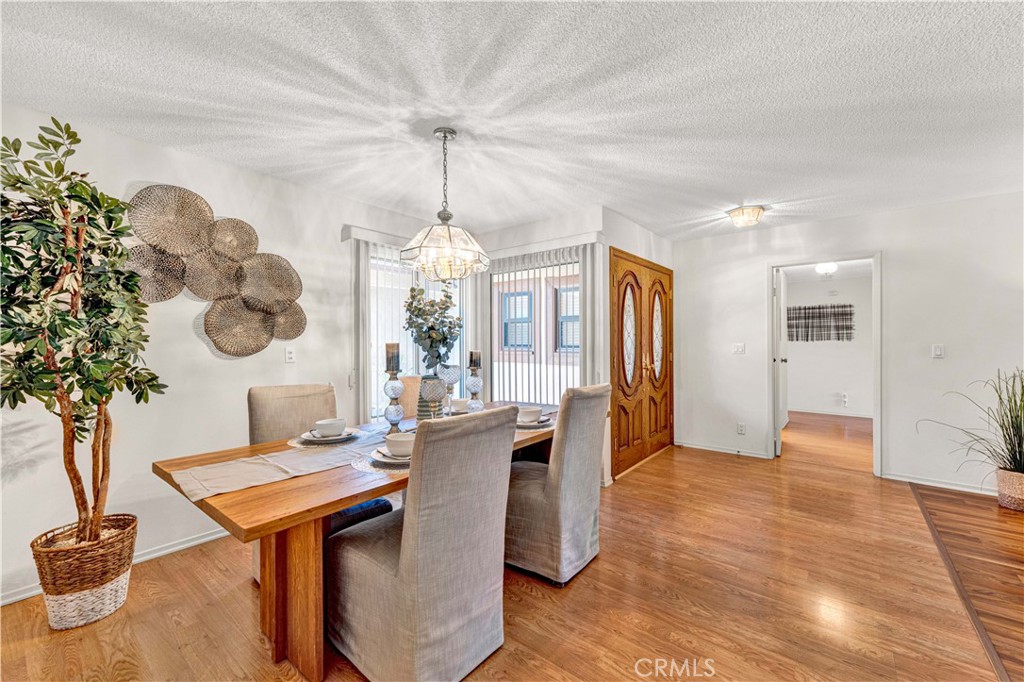 10924 Nighthawk Circle