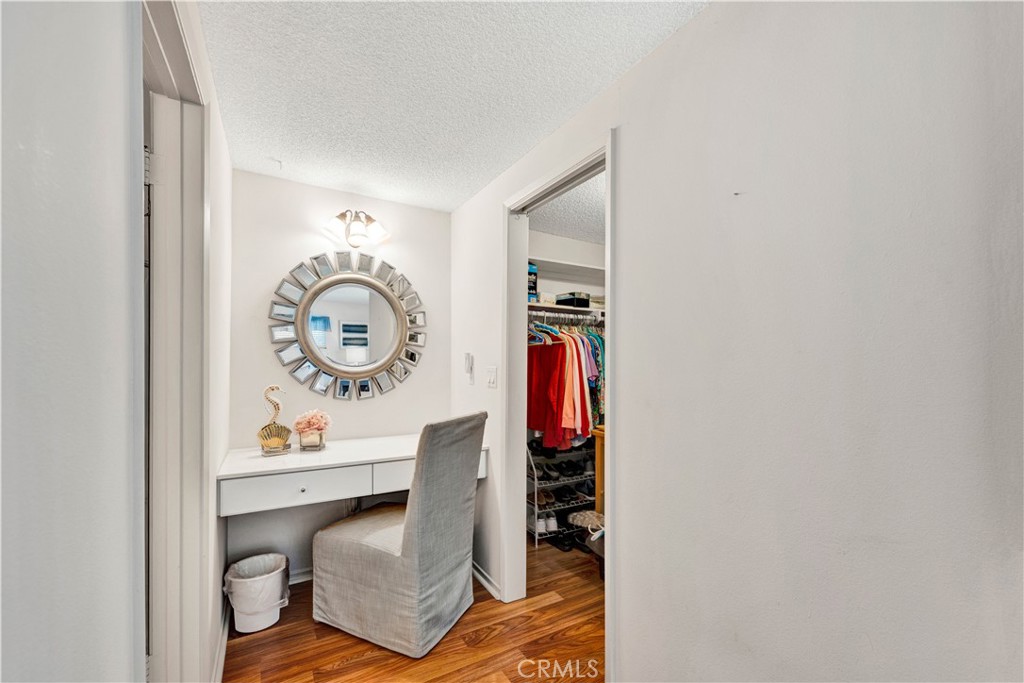 10924 Nighthawk Circle