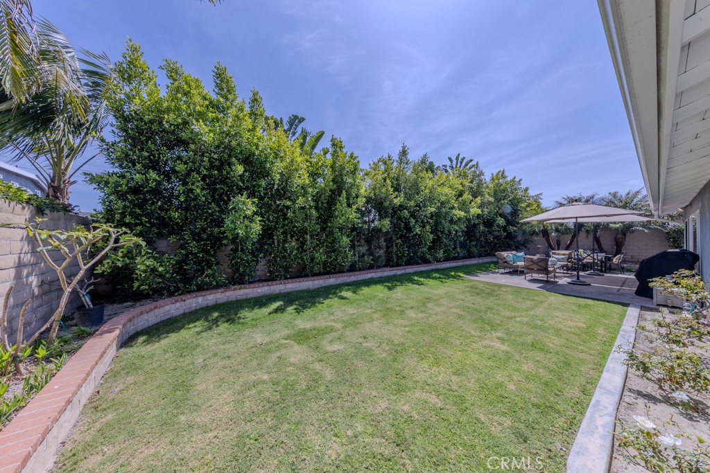8592 Larkport Drive