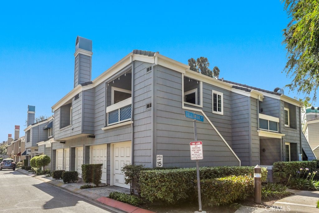 7302 Yellowtail Drive 205