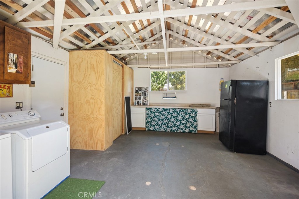 31462 La Matanza Street