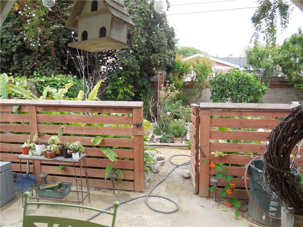 31462 La Matanza Street