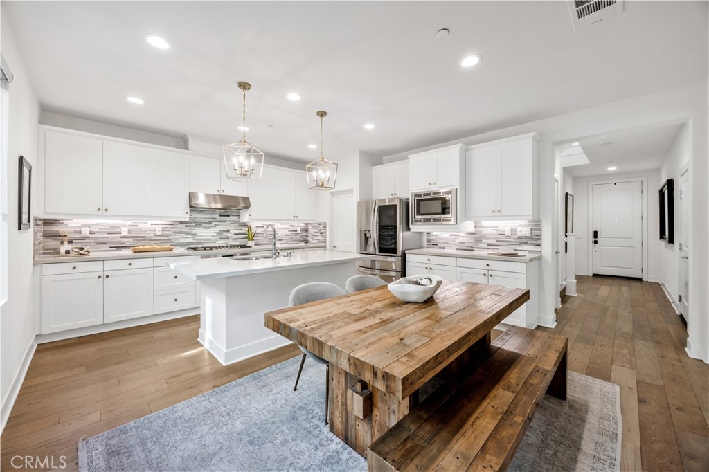 1253 Viejo Hills Drive