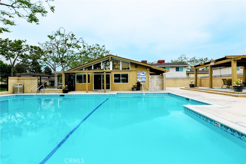 12454 Dawn Lane