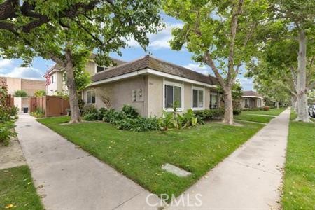 12454 Dawn Lane
