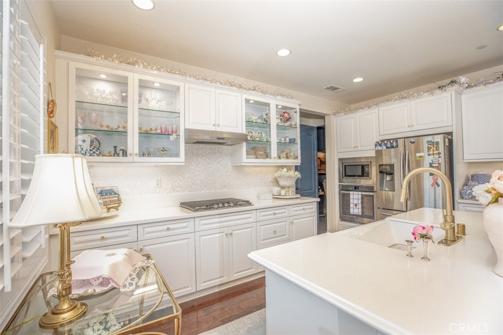 30223 Mahogany Street