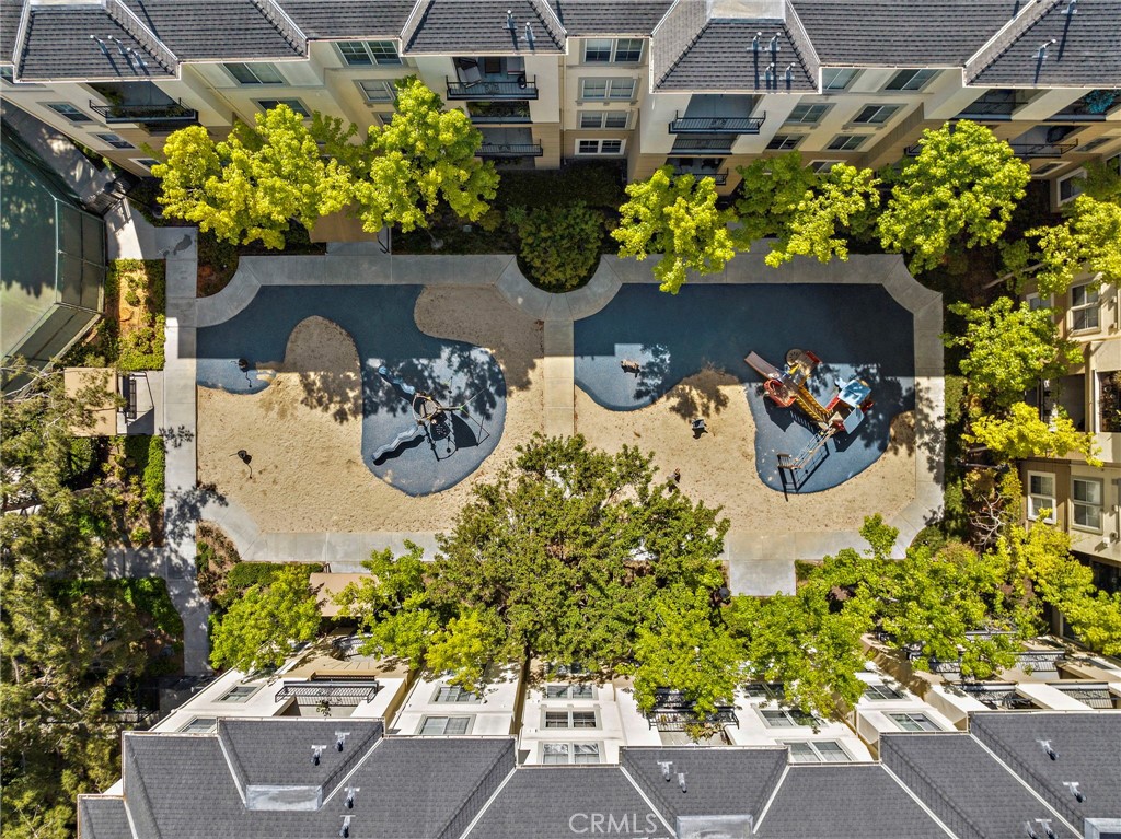 3131 Watermarke Place