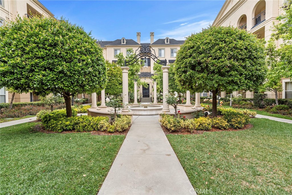 3131 Watermarke Place