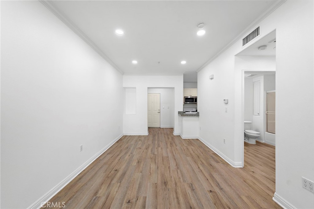 3131 Watermarke Place