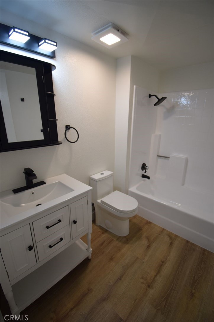 1052 Calle Del Cerro 705