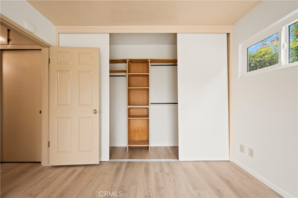 5449 E Fairbrook Street