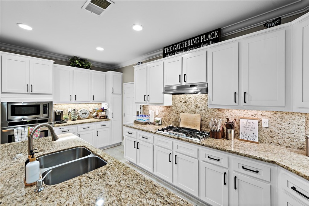 9957 Pasatiempo Place