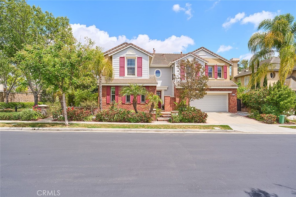 1472 Nicolas Way