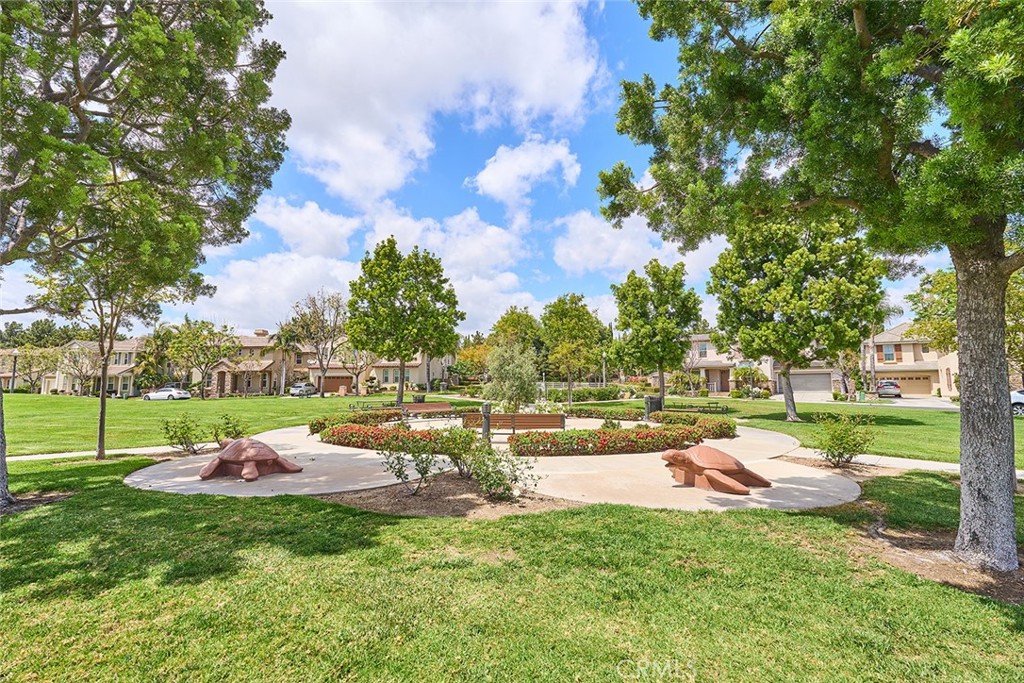 1472 Nicolas Way