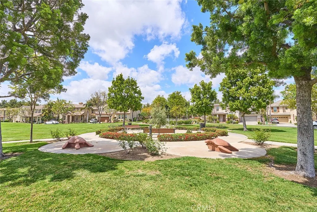 1472 Nicolas Way
