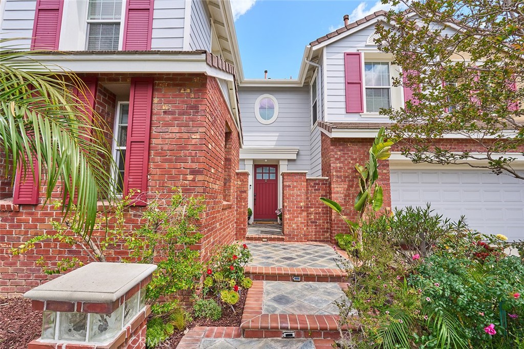 1472 Nicolas Way