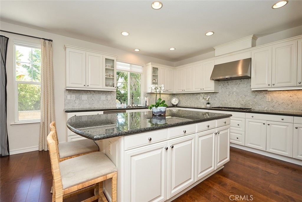 1472 Nicolas Way