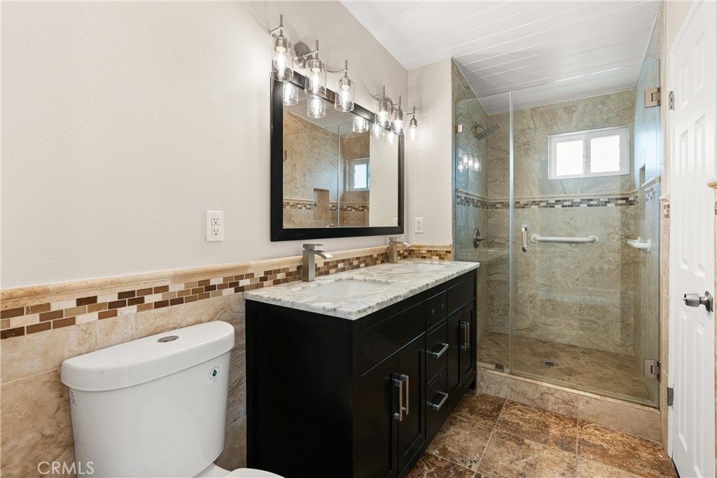 235 S Pasadena Avenue