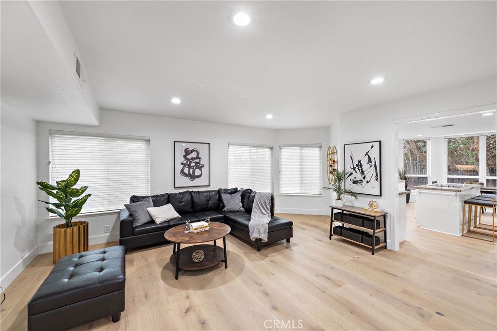 24572 Wembley Circle