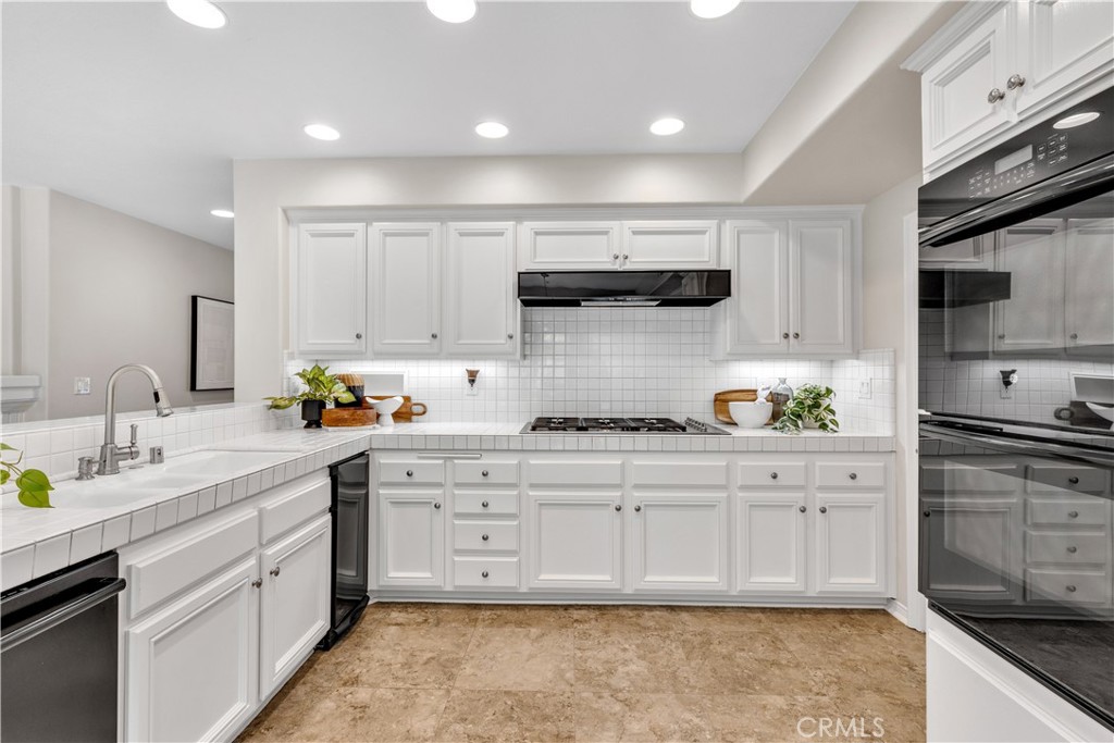 1706 Avenida Crescenta
