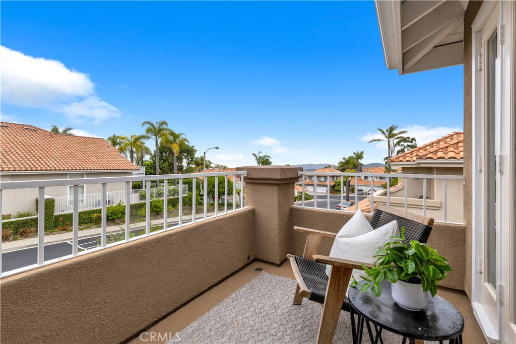 1706 Avenida Crescenta