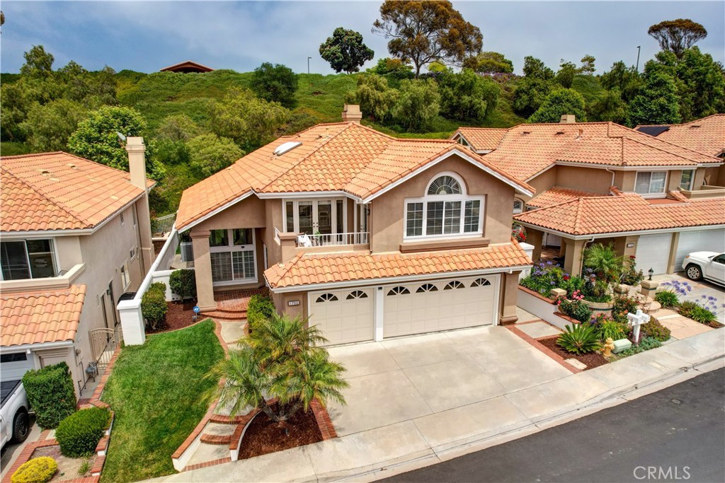 1706 Avenida Crescenta