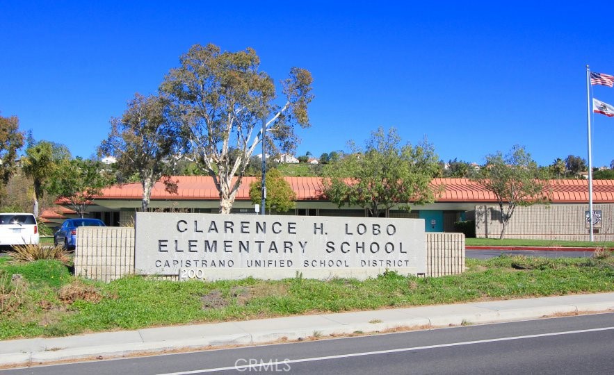 1706 Avenida Crescenta