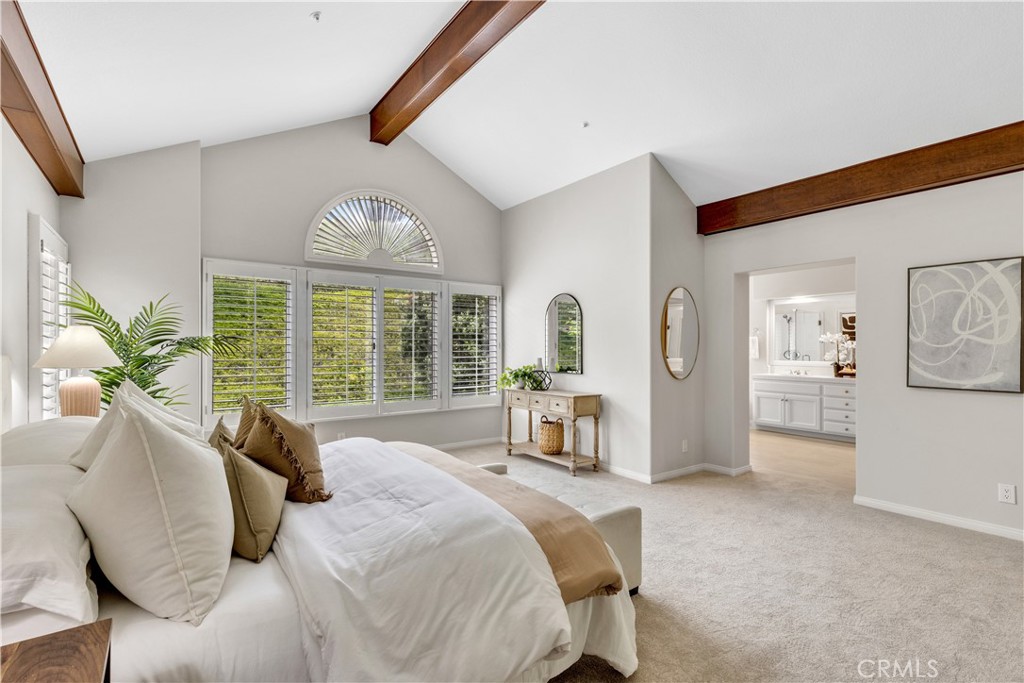 1706 Avenida Crescenta