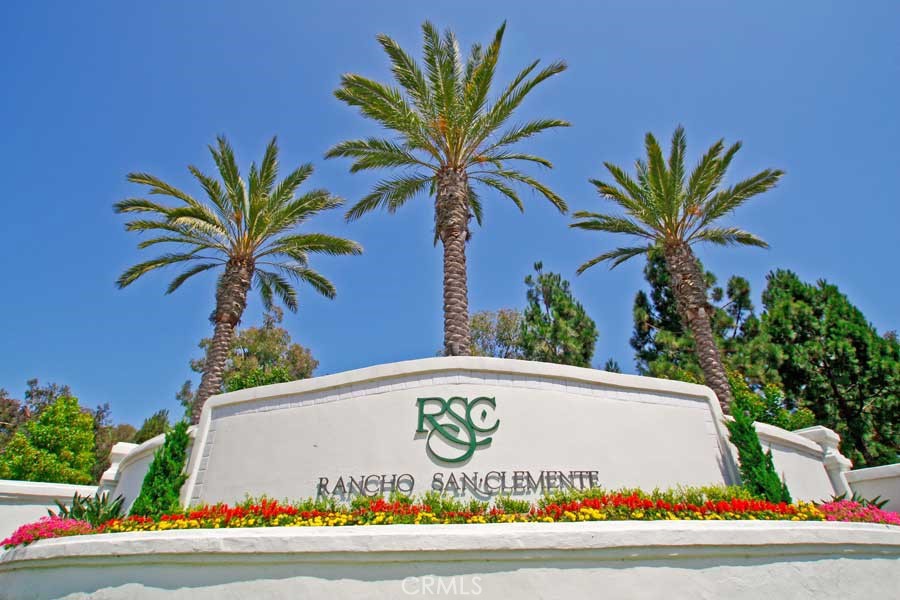 1706 Avenida Crescenta