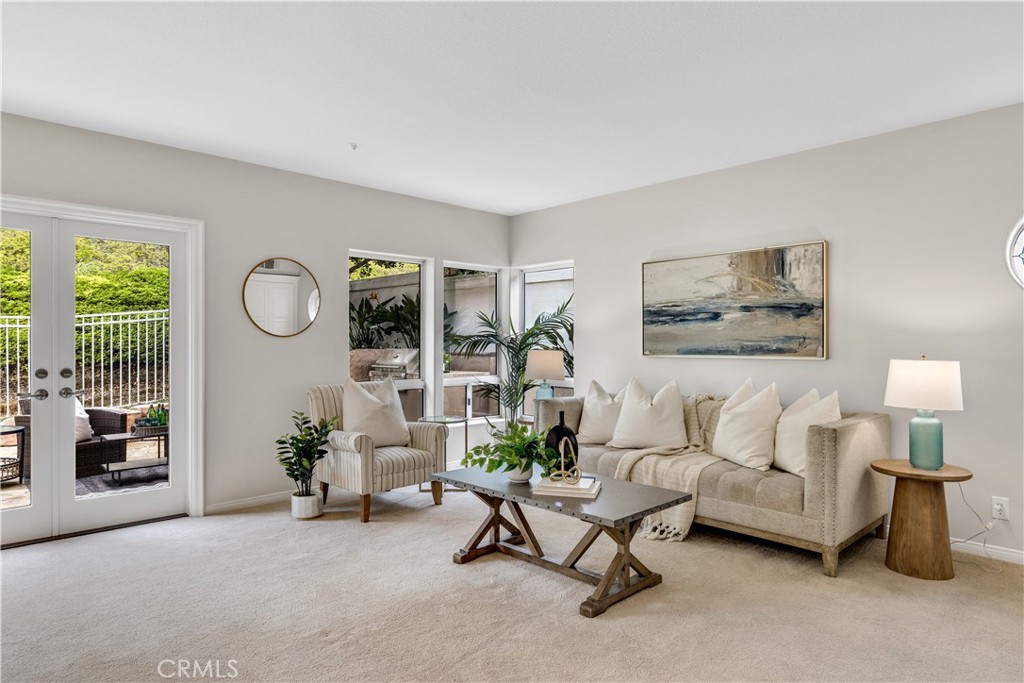 1706 Avenida Crescenta