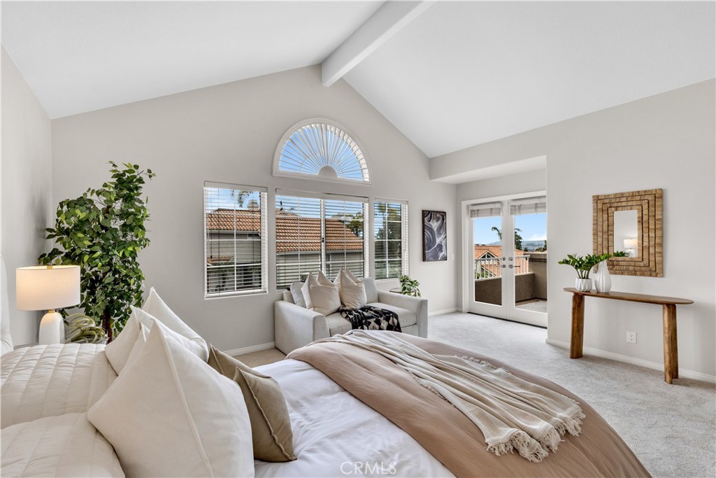 1706 Avenida Crescenta