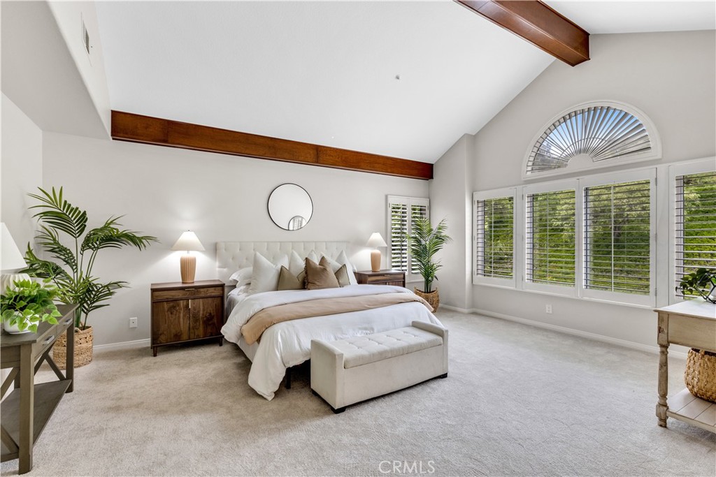 1706 Avenida Crescenta