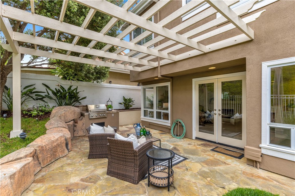 1706 Avenida Crescenta