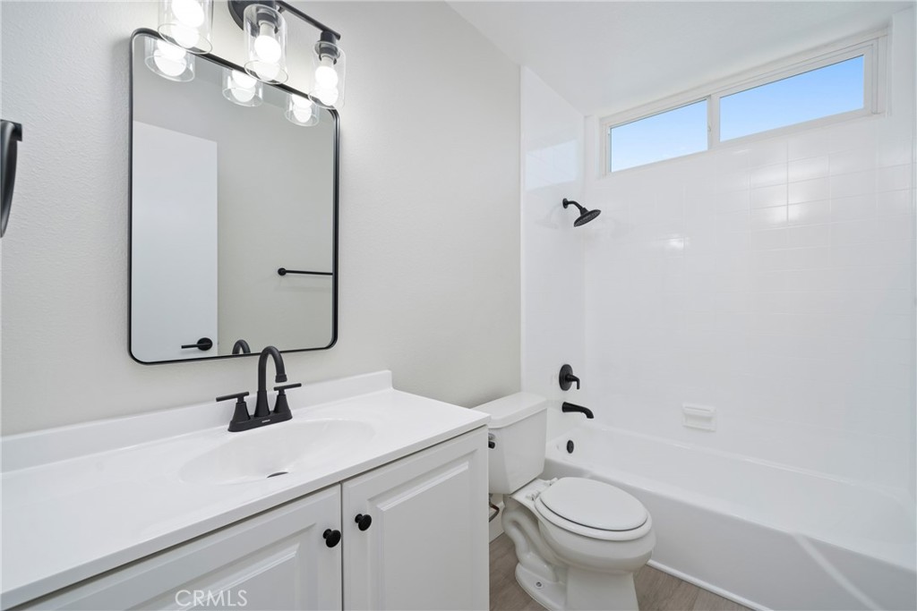 503 Saint Andrews Road E