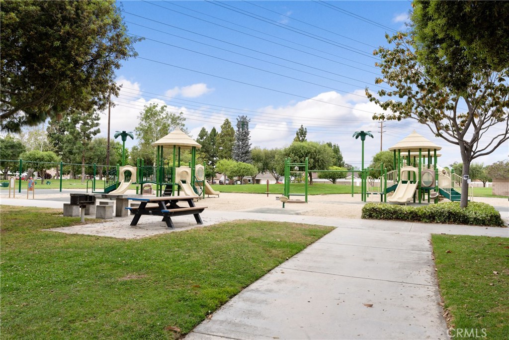 18684 Santa Ynez Street