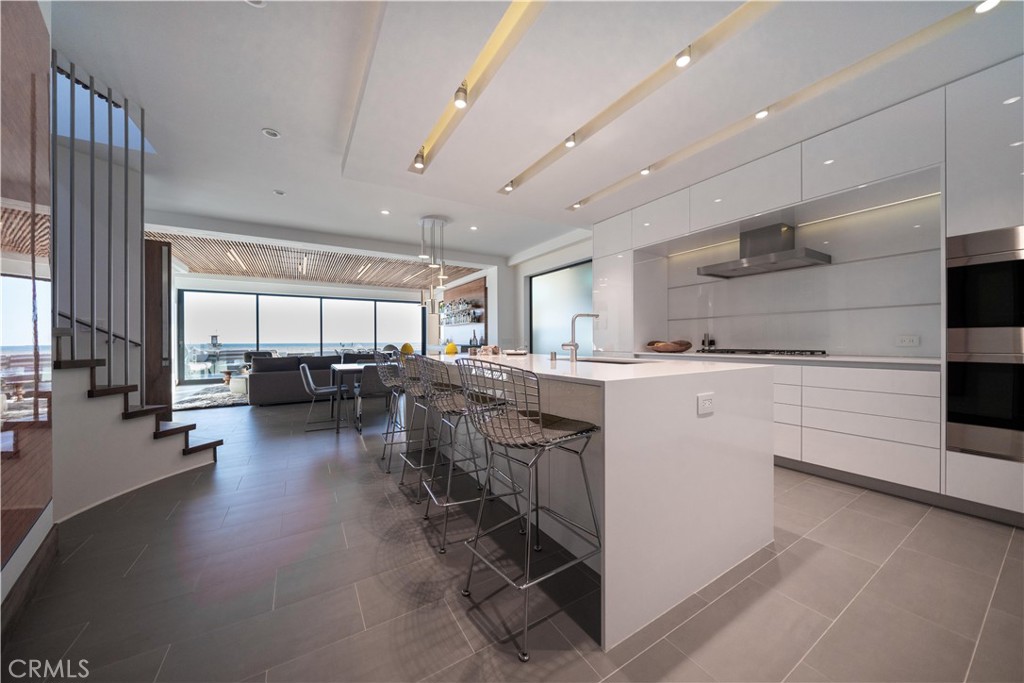 7104 W Oceanfront