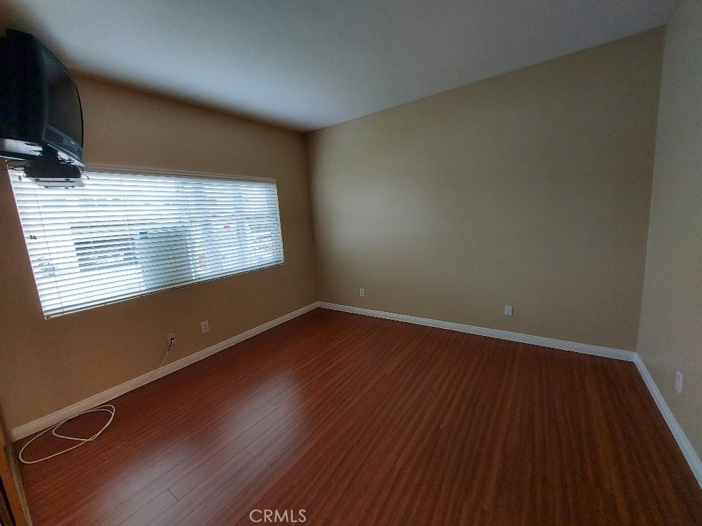 11620 Warner Avenue 423