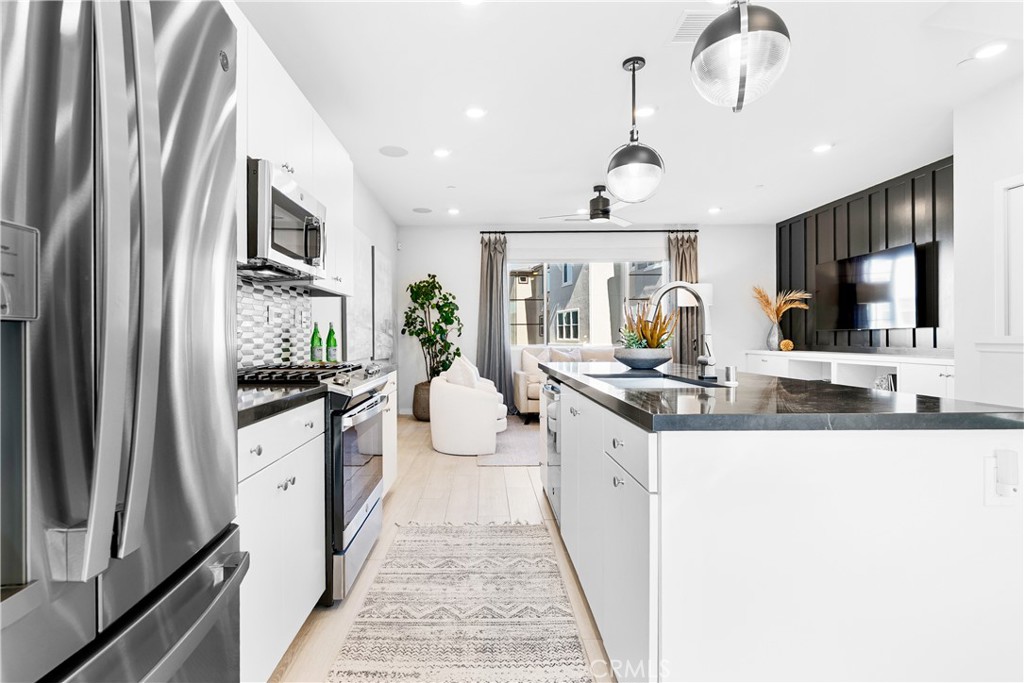 612 Prickley Pear Way