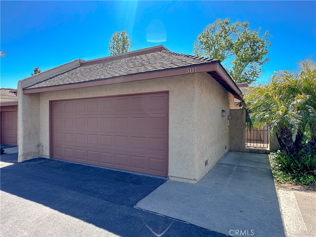 501 Berry Way