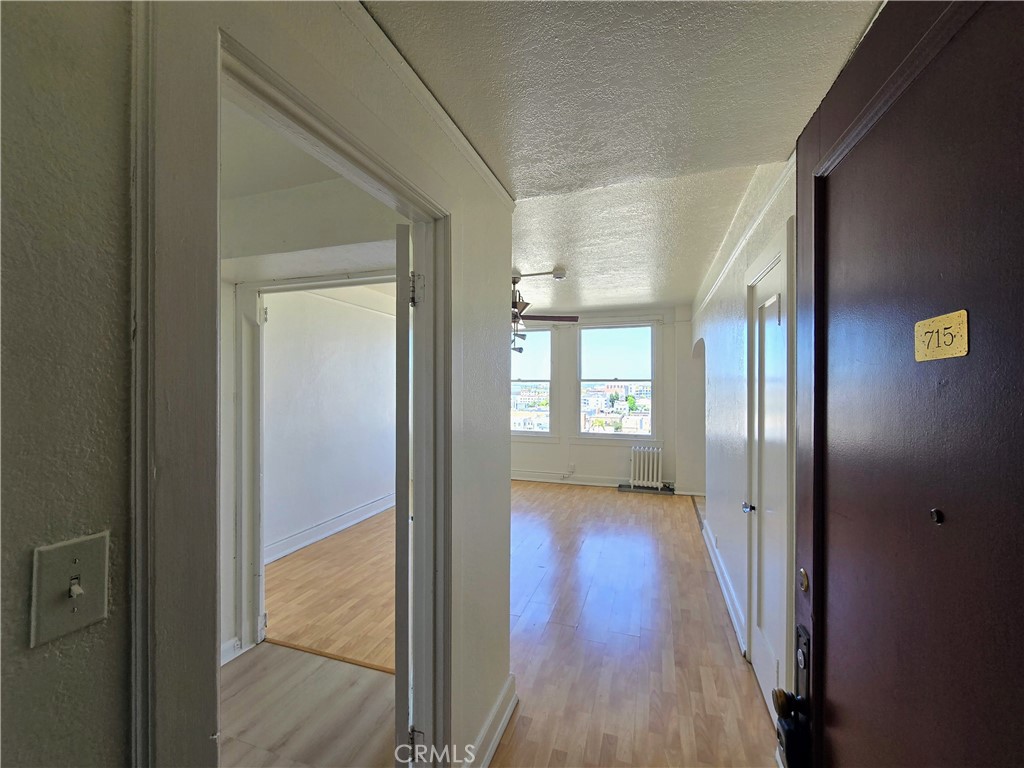 455 E Ocean Blvd 715